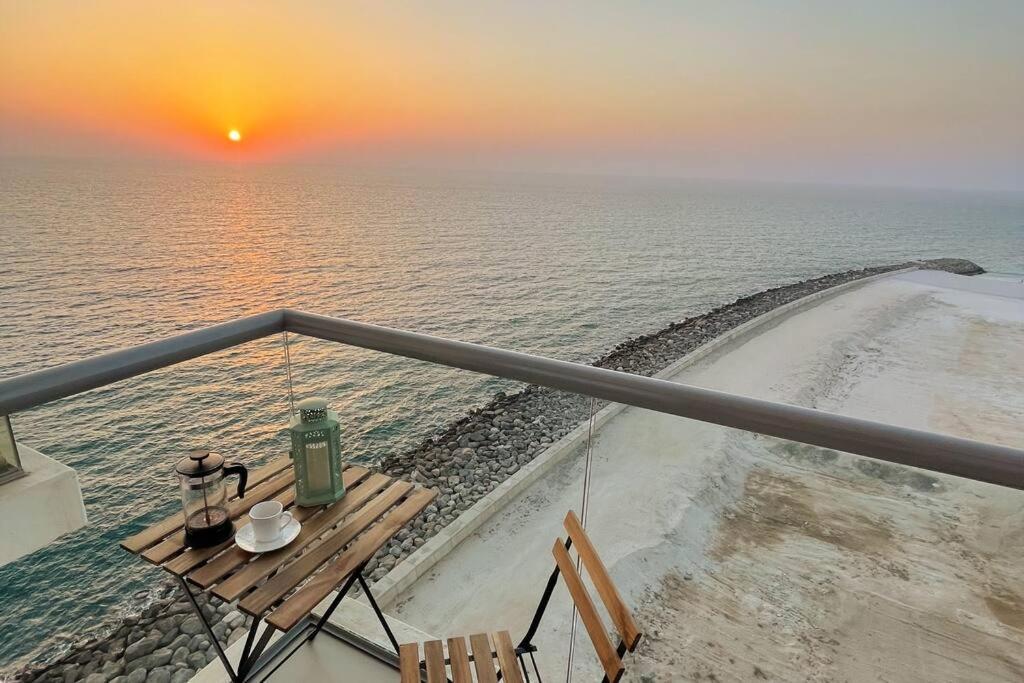 Pacific Rak Apartment Ras al-Khaimah Bagian luar foto